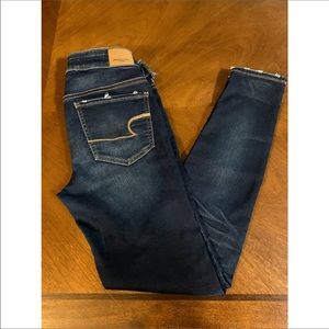 American Eagle Super Stretch Skinny Jeans Size 8